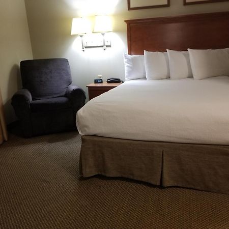 First Inn Suites Germantown Eksteriør bilde