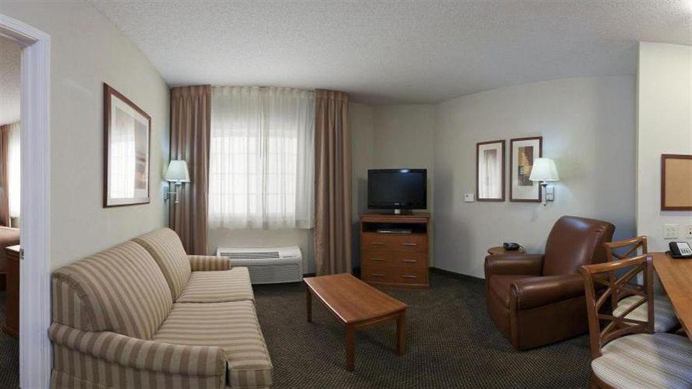First Inn Suites Germantown Eksteriør bilde