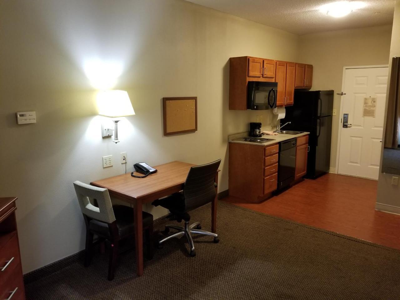 First Inn Suites Germantown Eksteriør bilde