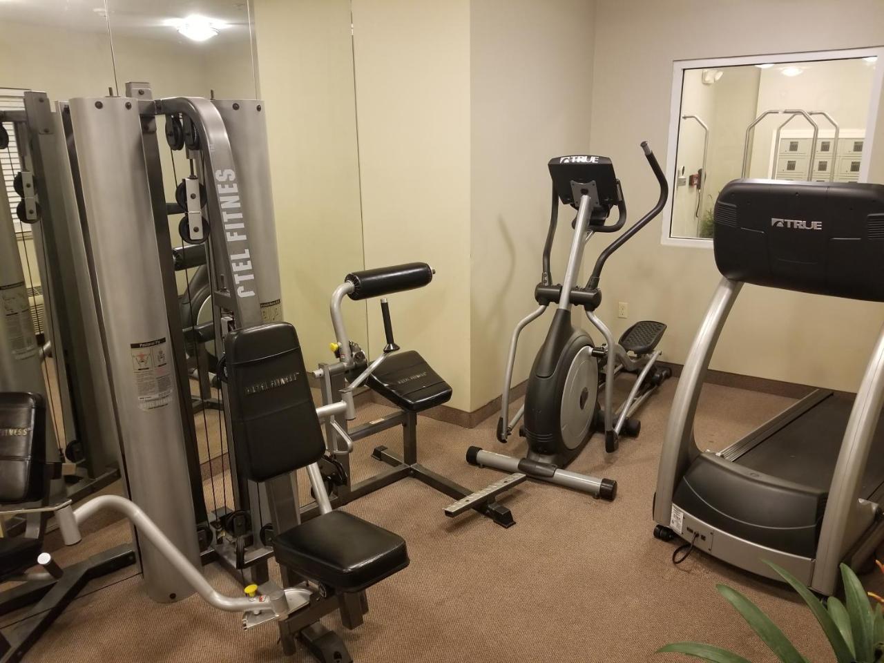First Inn Suites Germantown Eksteriør bilde